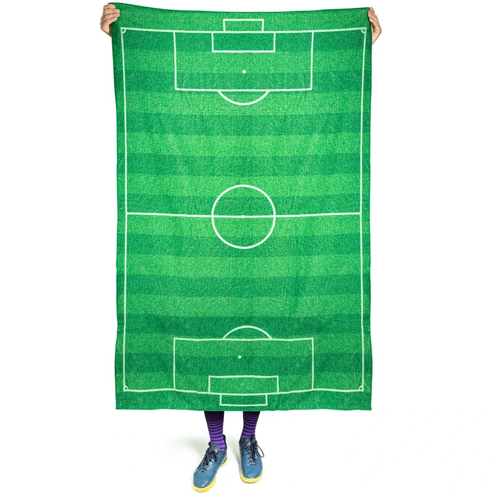 Osuška pro fotbalisty 103x160cm - Fotbalové hřiště
