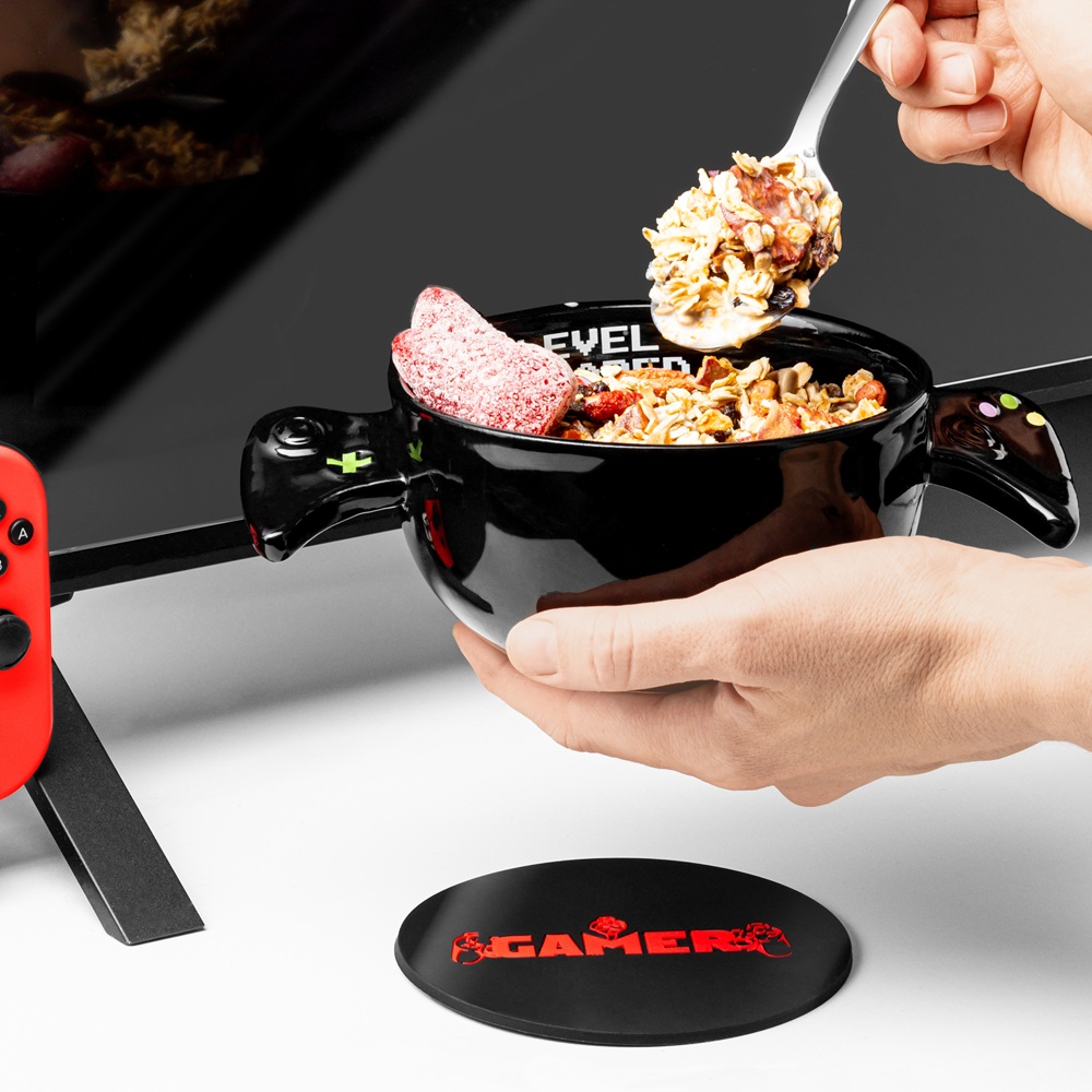 Miska pro hráče 700 ml s podtáckem – Gamer Level Cleared